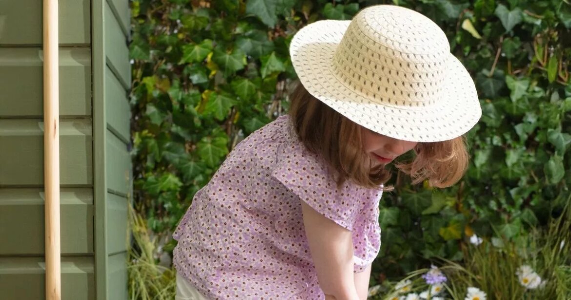 Free children’s gardening workshop at Dobbies’ Livingston store Ipso logo