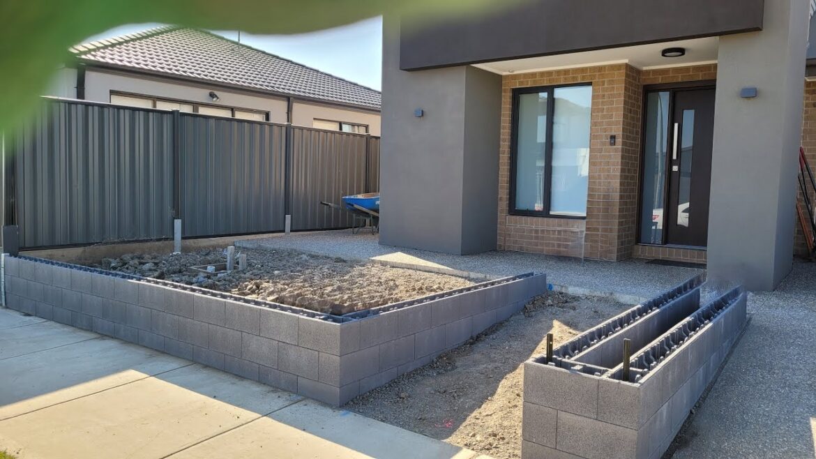 Front yard retaining wall DIY with Adbri Masonry interlocking blocks Versasmooth