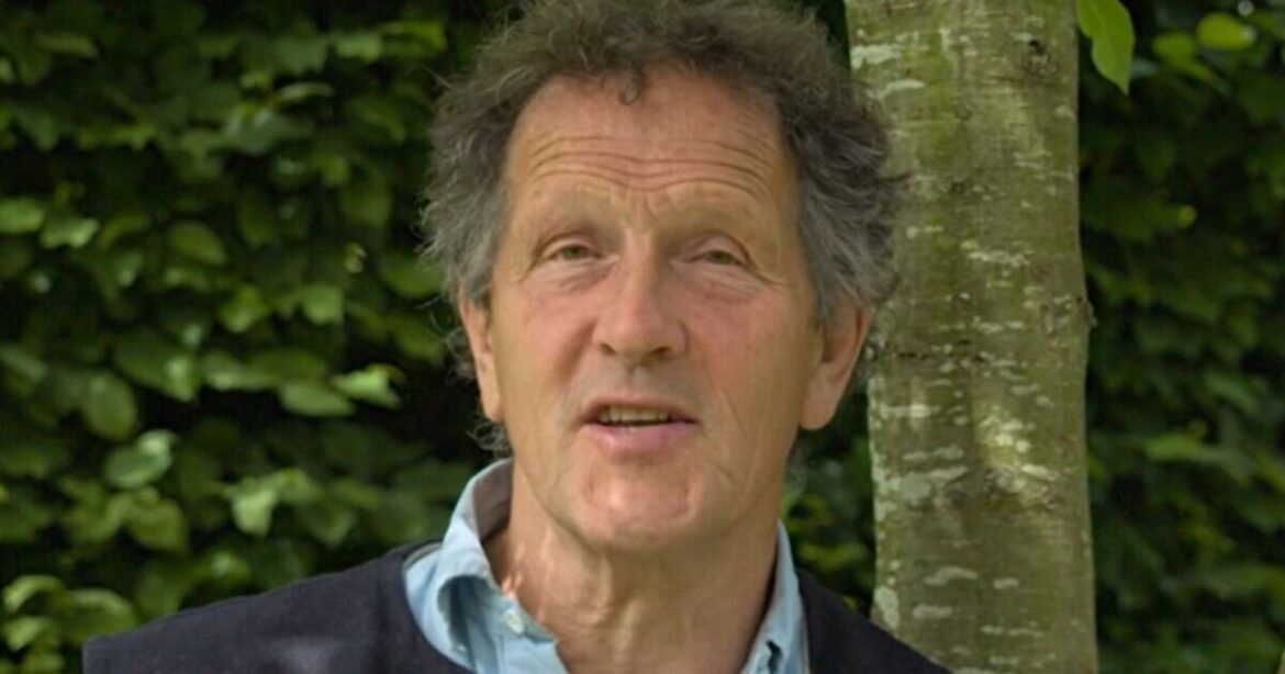Gardeners’ World host Monty Don’s emotional on-air tribute as fan in tears | TV & Radio | Showbiz & TV Gardeners' World host Monty Don's emotional on-air tribute as fan in tears | TV & Radio | Showbiz & TV