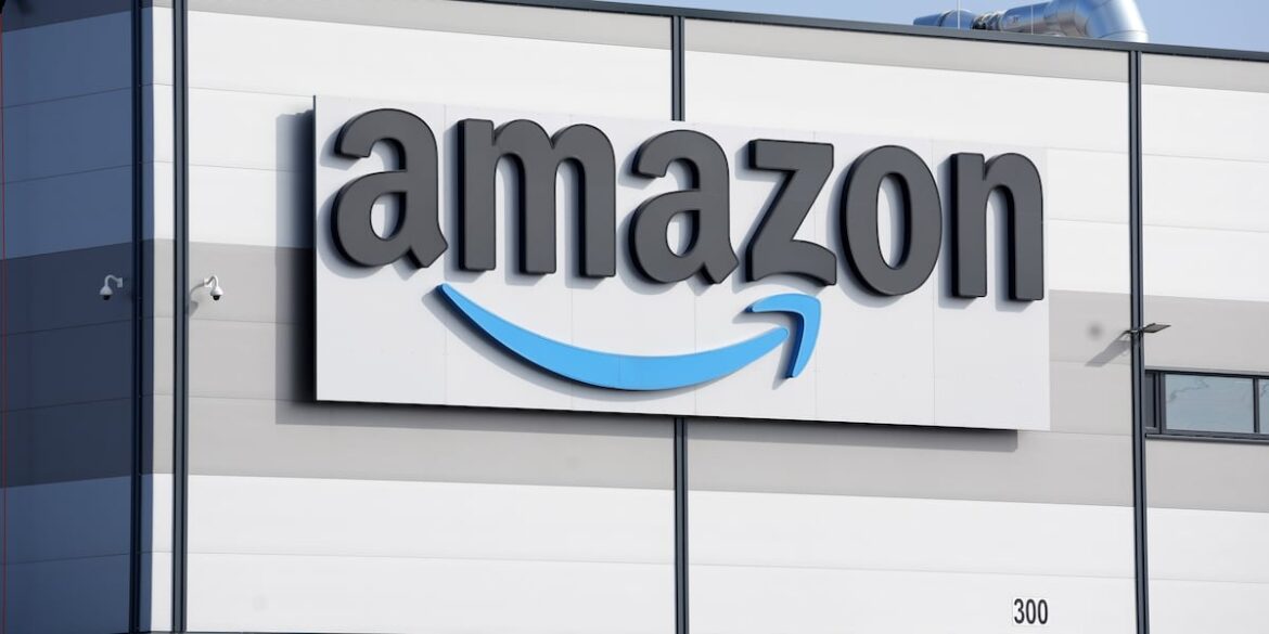 Amazon warehouse to come to Manhattan Amazon warehouse to come to Manhattan