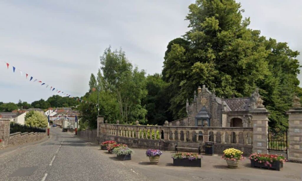 Loughgall’s ‘Secret Gardens’ to open to public this June including ‘replica byre-dwelling’ – Armagh I