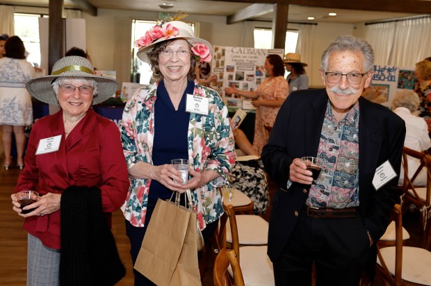Sandy Yayanos, Barbara Maloney, Art Yayanos (Jon Clark)