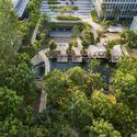 © Trieu Chien CP Headquarters / LJ-Group Landscape Architecture - Image 2 of 20