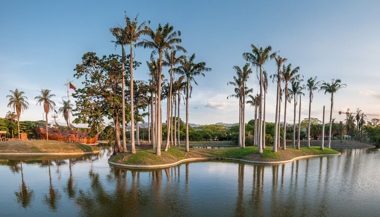 Lessons from Roberto Burle Marx: Designing Resilient and Evolving Urban Landscapes - Image 5 of 28