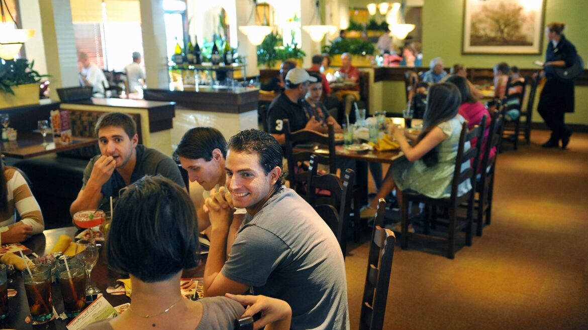 Olive Garden makes ‘terrible’ change at all 934 locations – and even employees call the switch ‘crazy’ Olive Garden makes 'terrible' change at all 934 locations - and even employees call the switch 'crazy'