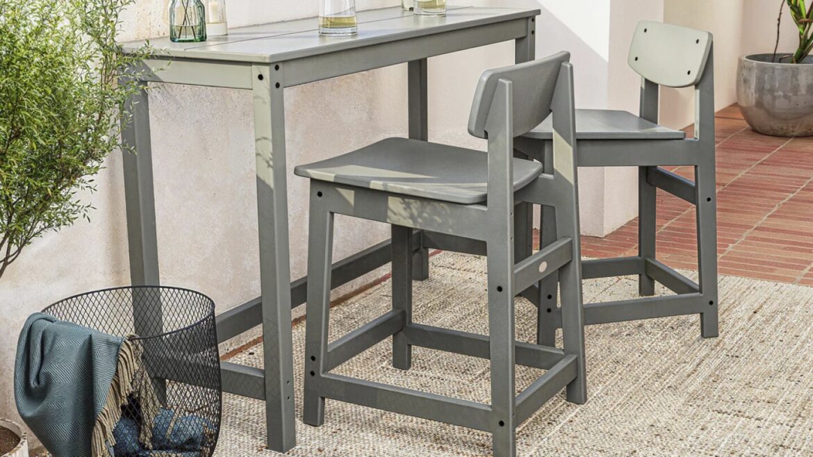 How to decorate a patio, balcony or other small outdoor space How to decorate a patio, balcony or other small outdoor space