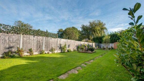 Garden fence
