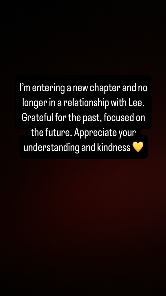 Announcement of relationship ending with Lee.