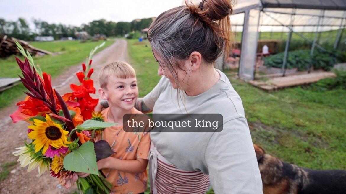 Roots and Refuge Farm: The Bouquet King (Ruthlessly ripping out tomatoes) | VLOG The Bouquet King (Ruthlessly ripping out tomatoes) | VLOG