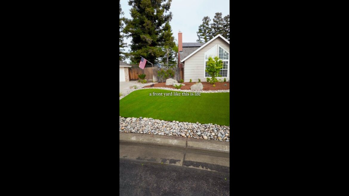 A front yard like this? That’s life 🎶🌿