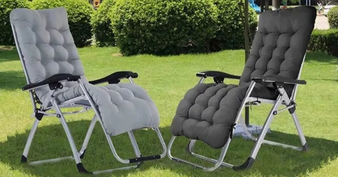 Debenhams’ ‘brilliant’ zero gravity garden recliner that’s ‘so comfortable’ and 50% off Ipso logo