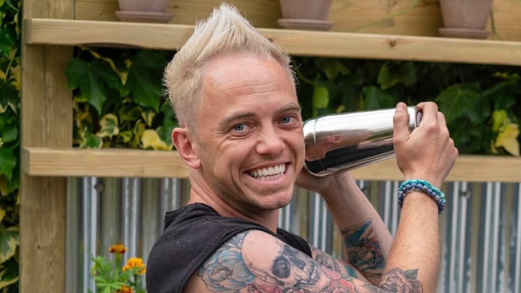 Garden Rescue star Lee Burkhill is a vocal trans ally Lee Burkhill