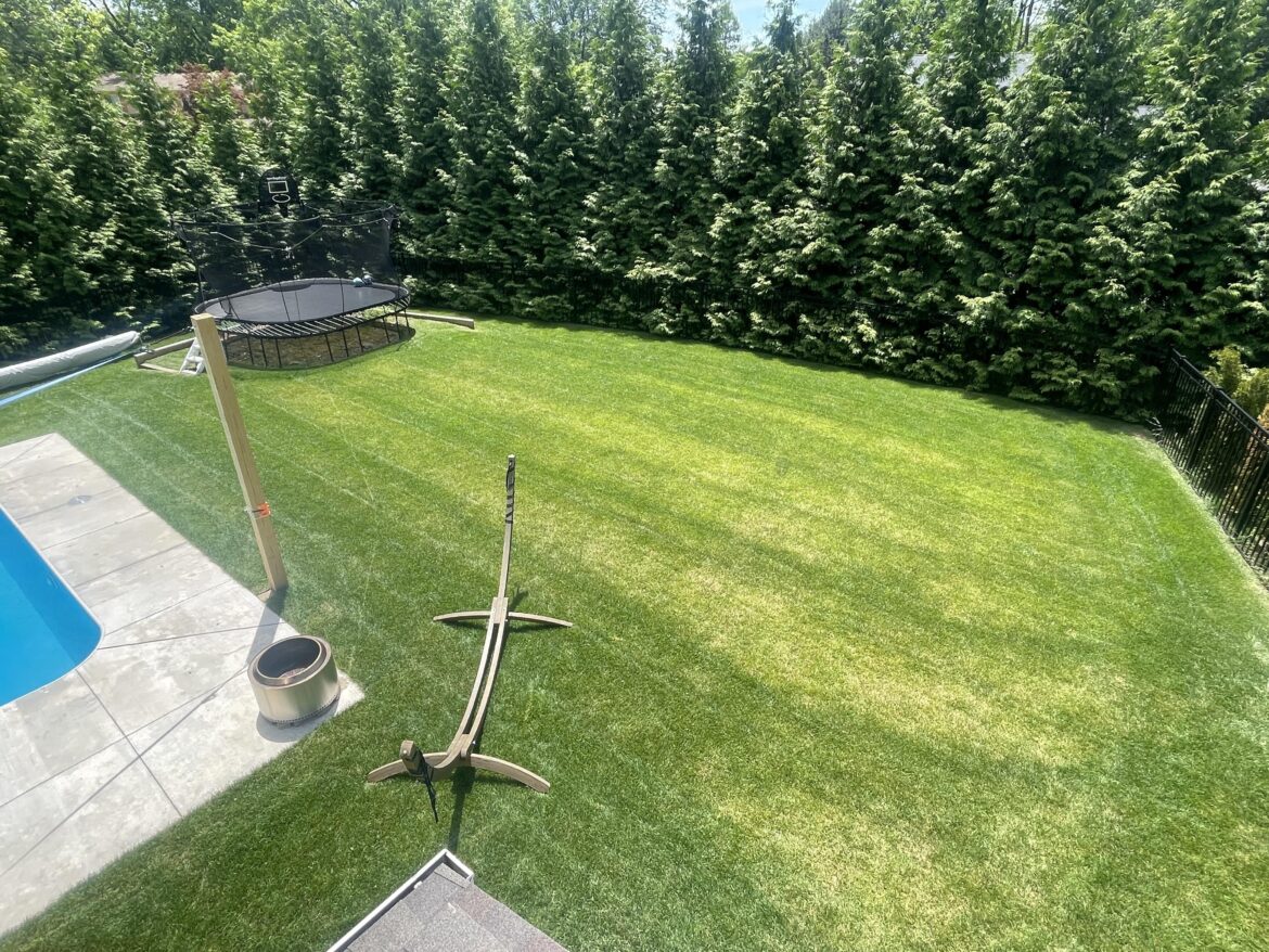 Welp it happened to me… guess I’m in the market for a new spreader.