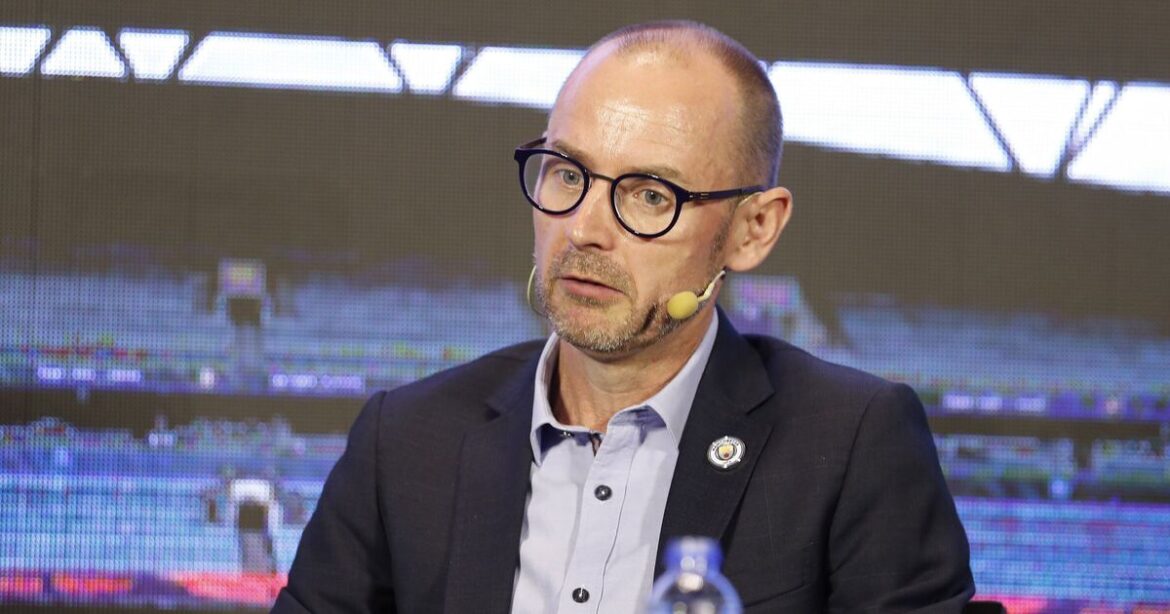 Tottenham chief 'placed on gardening leave' as Daniel Levy commits to huge change | Football | Sport