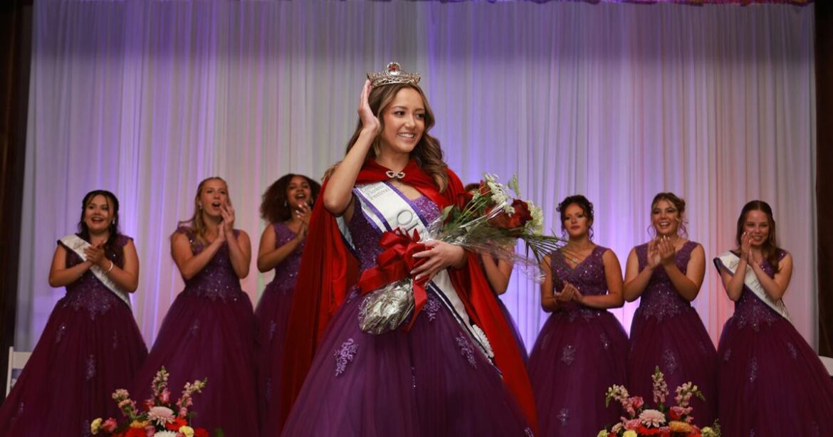 2025 Flower Festival Queen crowned as Lompoc gears up for celebration | Local News 2025 Flower Festival Queen crowned as Lompoc gears up for celebration | Local News