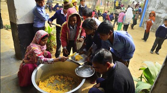 A mid-day meal at a school in Haryana. (HT Archive)