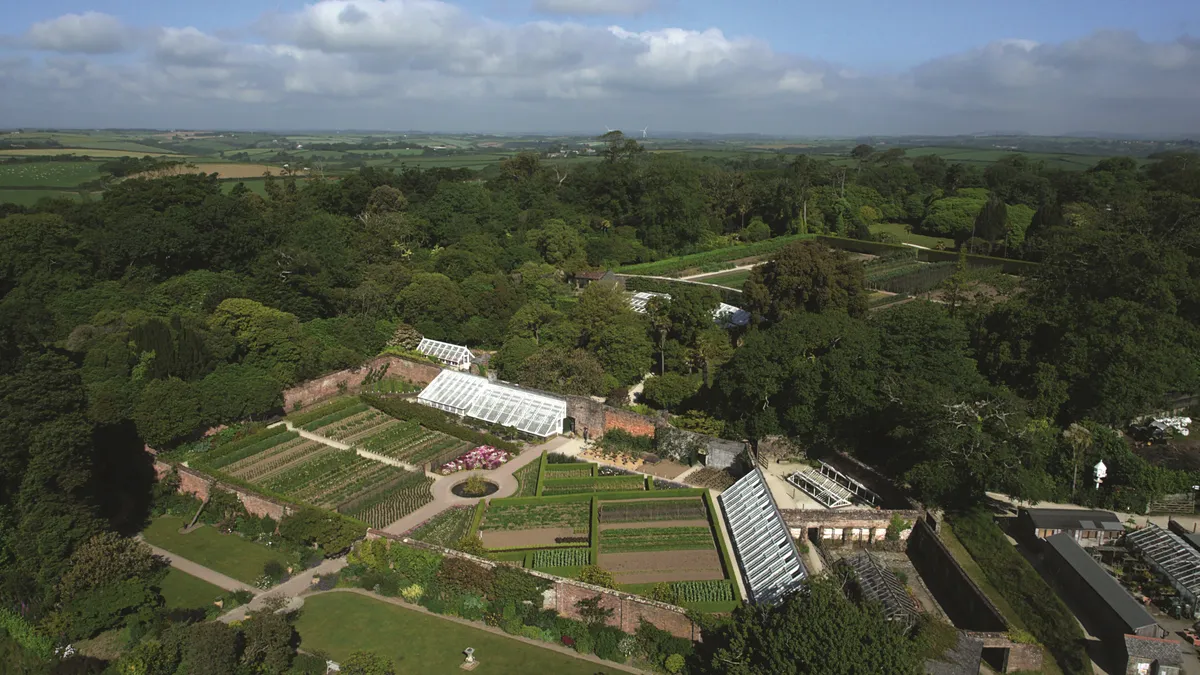 Heligan Gardens, Jules Hudson