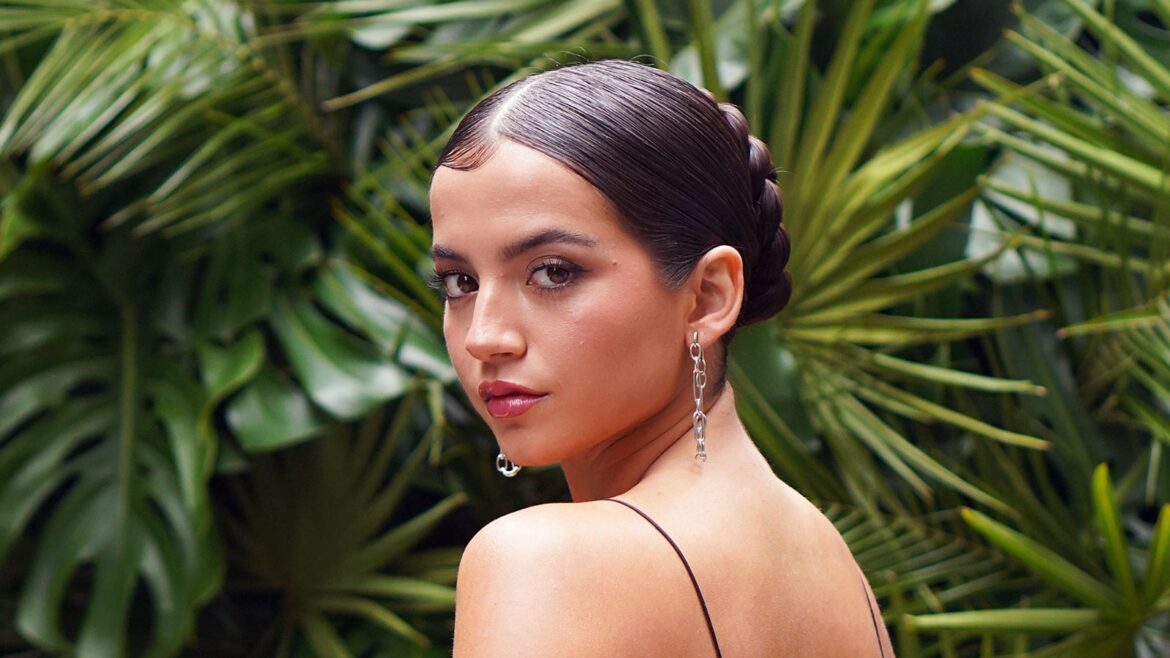 This plant brings structural interest to Isabela Merced’s yard Isabela Merced