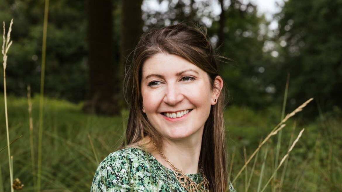 Slaithwaite garden designer creates peaceful show garden for Macmillan Cancer Support Slaithwaite garden designer creates peaceful show garden for Macmillan Cancer Support