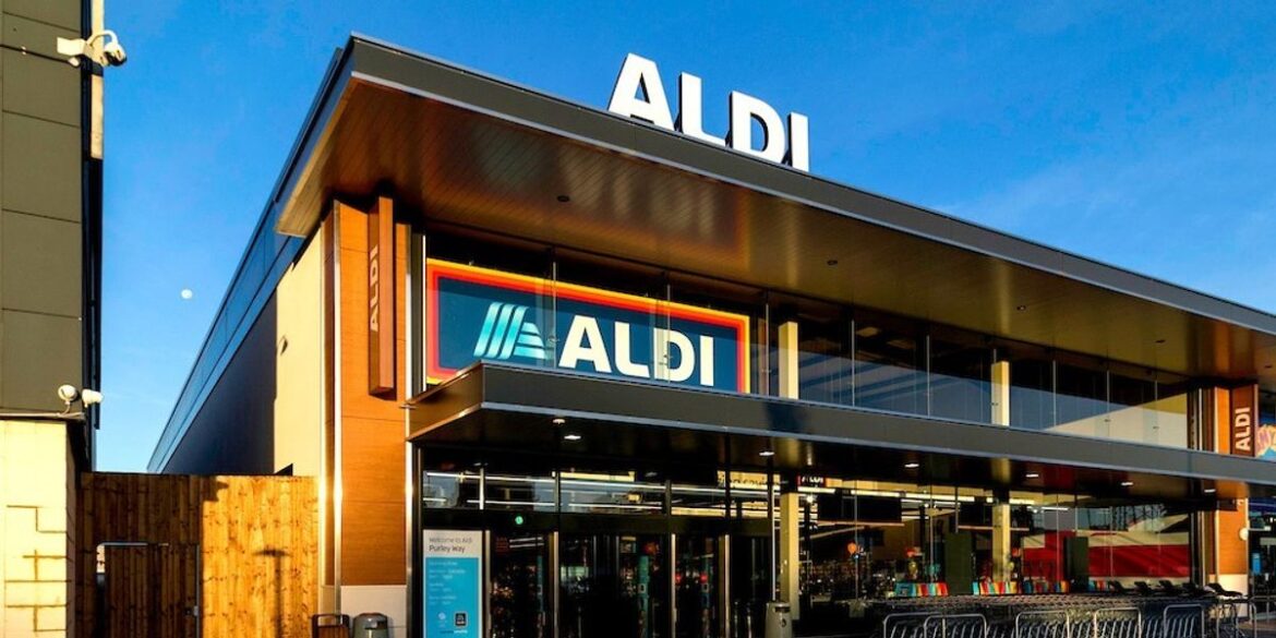 Aldi unveils brand-new garden range including 'ultimate centrepiece'