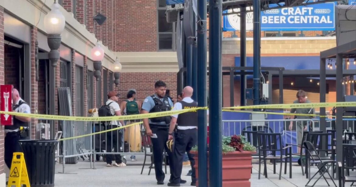 1 man stabbed to death, another wounded in fight at Navy Pier Beer Garden