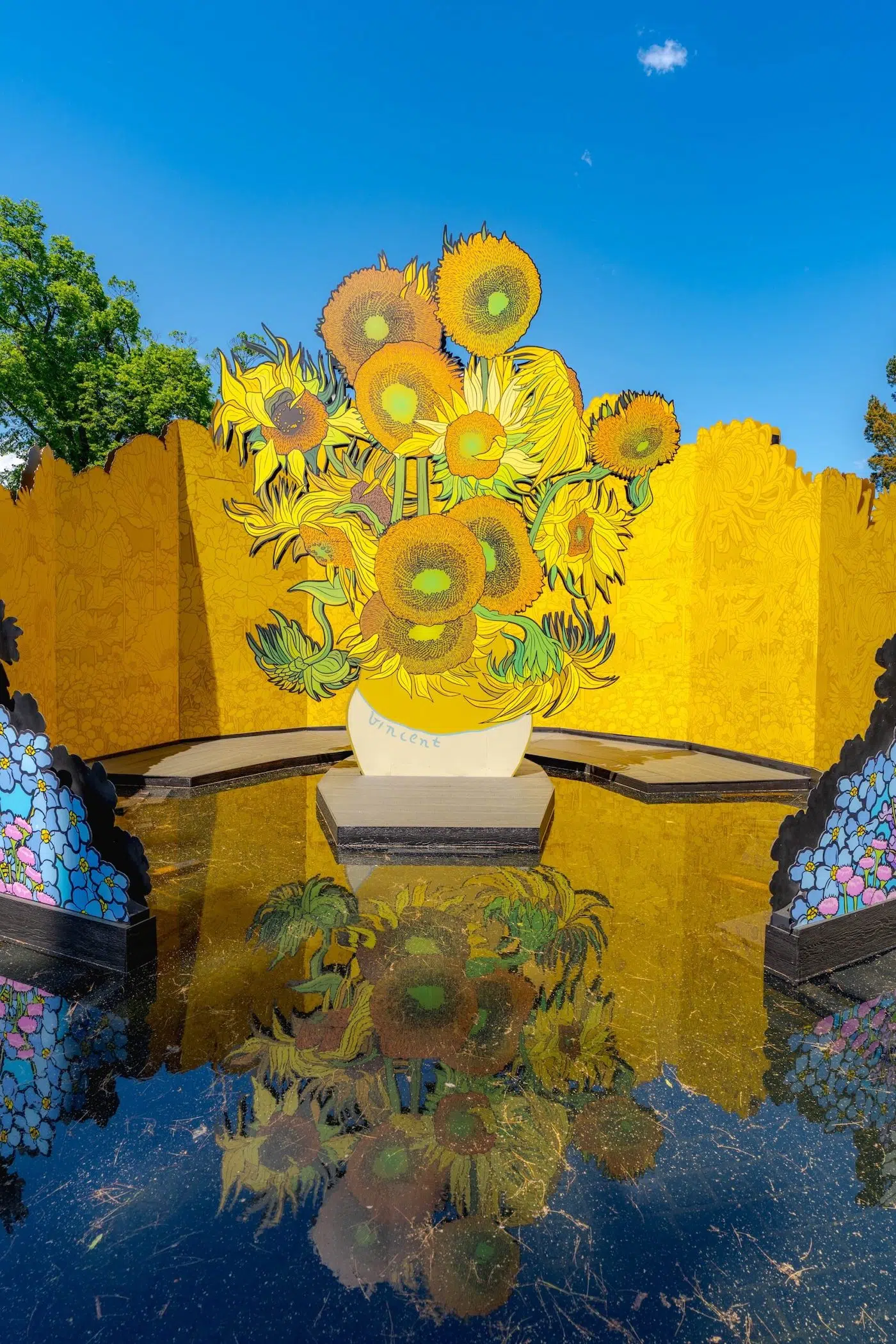Van Gogh’s Flowers at New York Botanical Gardens