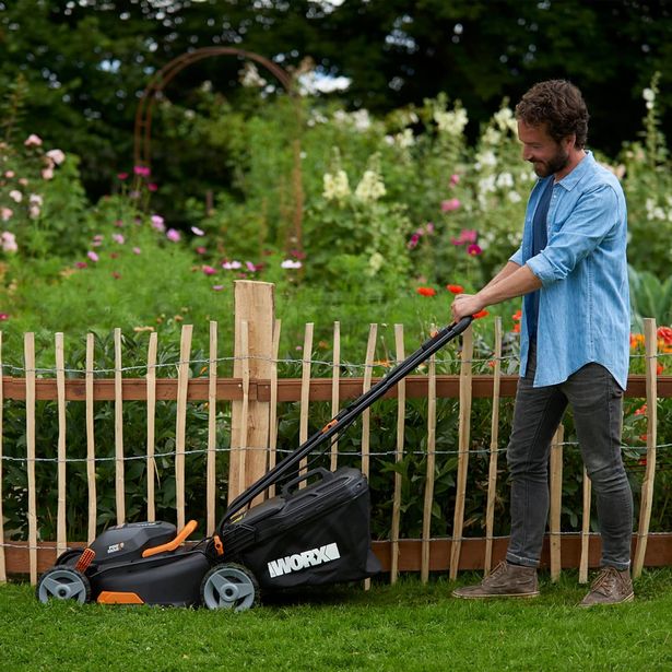 Worx WG927E 40V Cordless Lawnmower & Trimmer Twin Pack