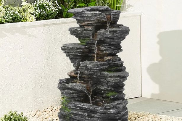 Living and Home Outdoor Rockery Decor Solar-Powered Water Fountain