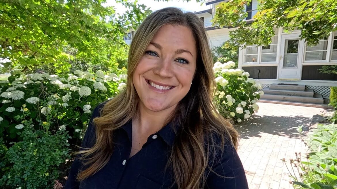 Garden Answer: Planting 20 Shrubs on the North Berm, Incrediball Hydrangea Issue & Brick Pillar Update! 🌿🙌😍 Planting 20 Shrubs on the North Berm, Incrediball Hydrangea Issue & Brick Pillar Update! 🌿🙌😍