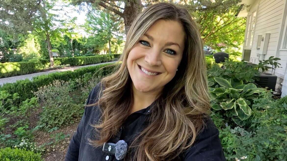 Perennial Maintenance, Seed Harvesting & Planting in the Westside Flower Bed! 🌿🌾🌸 // Garden Answer