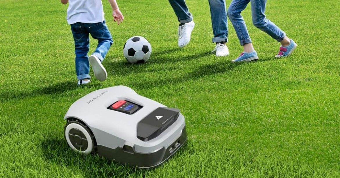 Robot lawn mower that ‘effortlessly’ delivers a ‘flawless lawn’ gets price axed by £150 Ipso logo