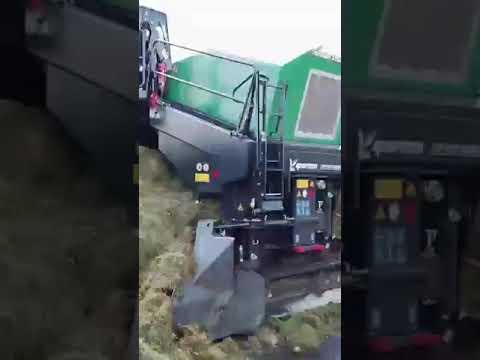 Komptech Topturn X: Revolutionizing Composting Technology! 🌱🚜 Komptech Topturn X: Revolutionizing Composting Technology! 🌱🚜