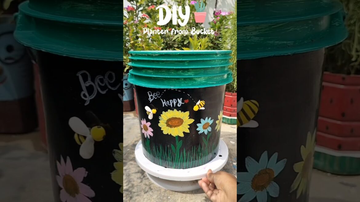 DIY Planter from Old Bucket #diyplanter #gardening #kabadsejugad DIY Planter from Old Bucket #diyplanter #gardening #kabadsejugad