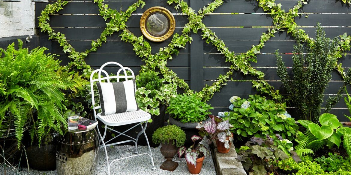 40 Best Small Garden Ideas for a Budget Refresh