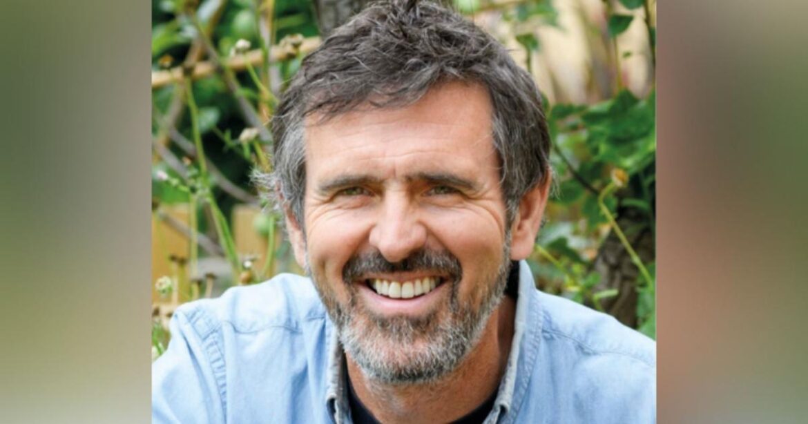 BBC Gardeners’ World presenter Adam Frost to visit Ringwood BBC Gardeners' World presenter Adam Frost to visit Ringwood