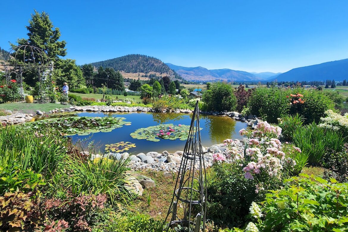 A lovely day to spend in Grand Forks gardens A lovely day to spend in Grand Forks gardens