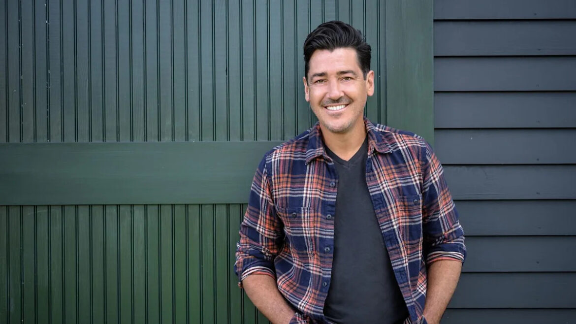 ‘Farmhouse Fixer’s Jonathan Knight Shared an Idea for New Gardening Series on HGTV Yahoo entertainment home
