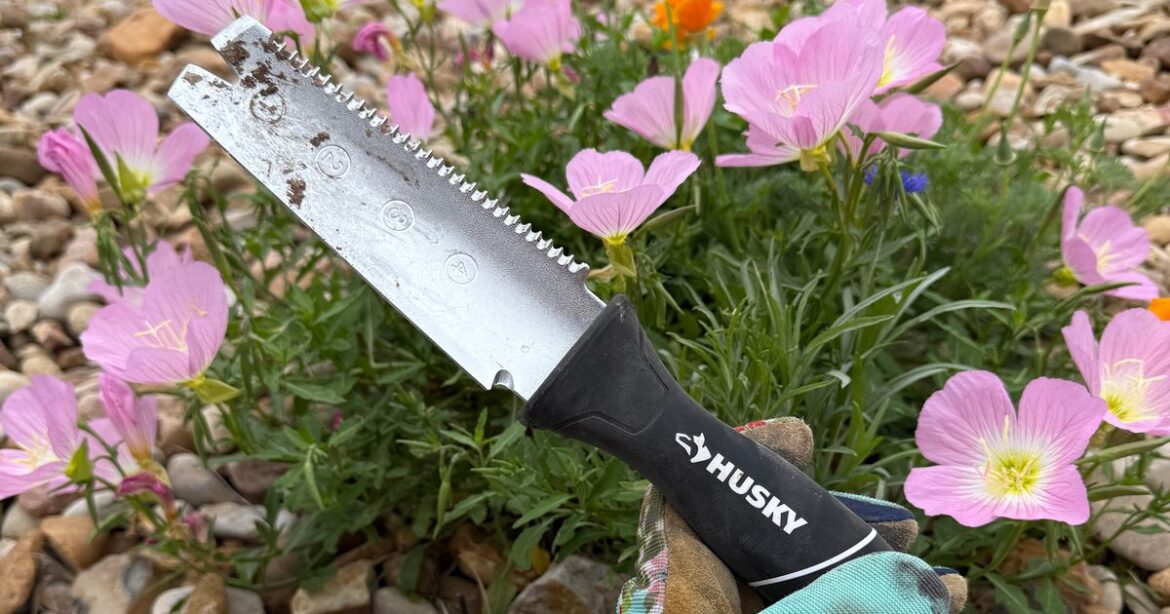 My Hori-Hori Knife Does It All