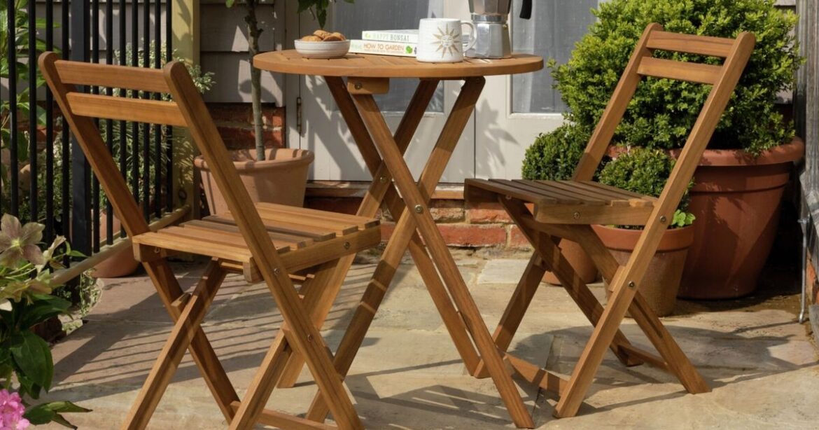 £60 Habitat bistro set that will work in any outdoor space