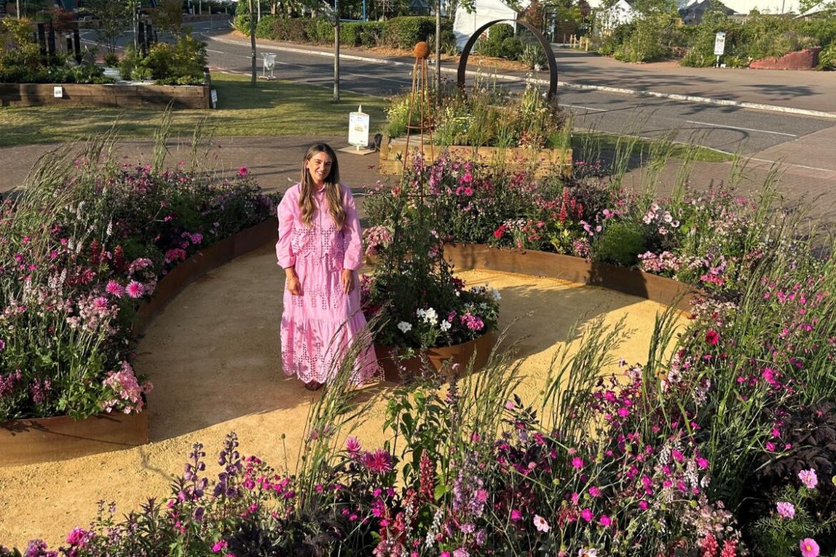 Self-taught gardener wins gold at flower show for breathtaking display Samantha Stringer won gold for her display at BBC Gardeners World Live in Birmingham <i>(Image: Supplied)</i>