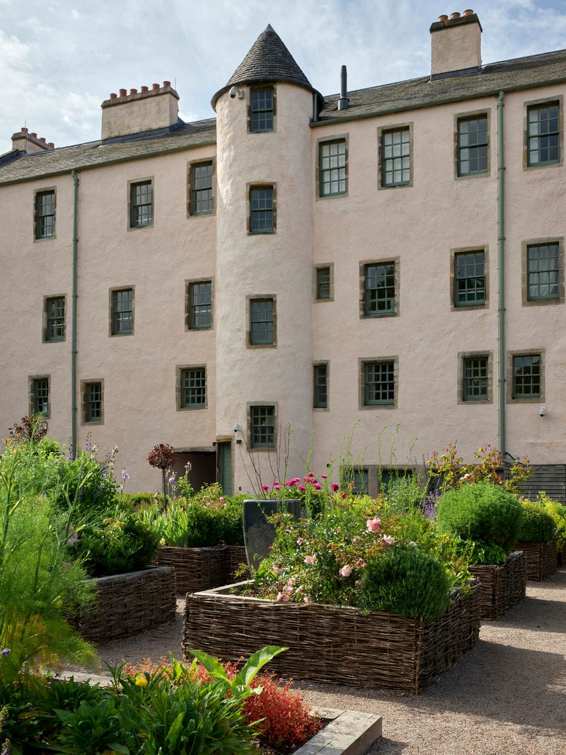 Edinburgh’s royal community garden celebrates five years and hundreds of educational visits