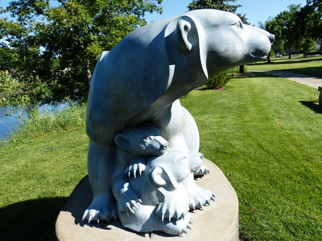 Side view of bear and cubs sculpture