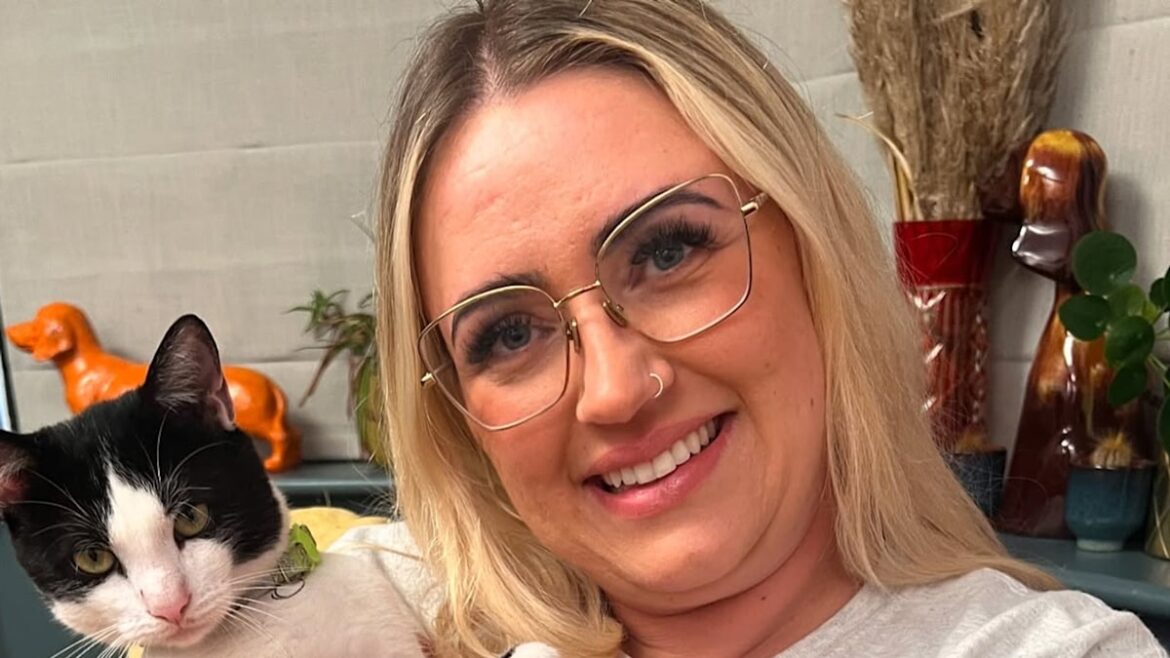 Gogglebox star Ellie Warner's garden looks like a kids' playground in first photos