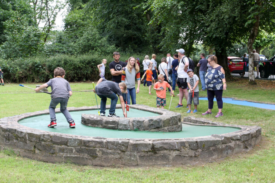 Supporting image for story: Recycling centre in Shrewsbury reopens after 80 tonnes of waste goes up in flames