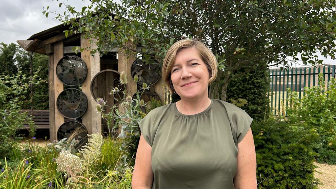 Chelsea Flower Show garden opens on Hull estate Chelsea Flower Show garden opens on Hull estate