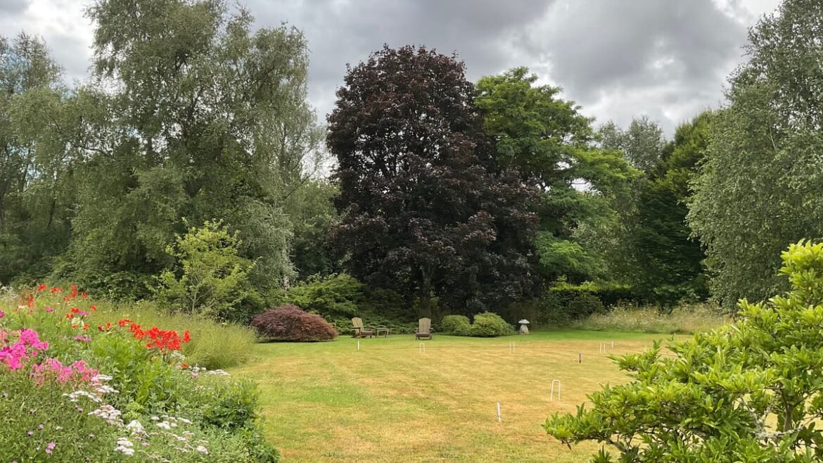 Open Garden at Efford in aid of Hospiscare Open Garden at Efford in aid of Hospiscare