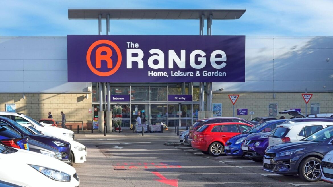 The Range is selling a nifty £5.99 tool to help blitz garden weeds in the hot weather The Range is selling a nifty £5.99 tool to help blitz garden weeds in the hot weather