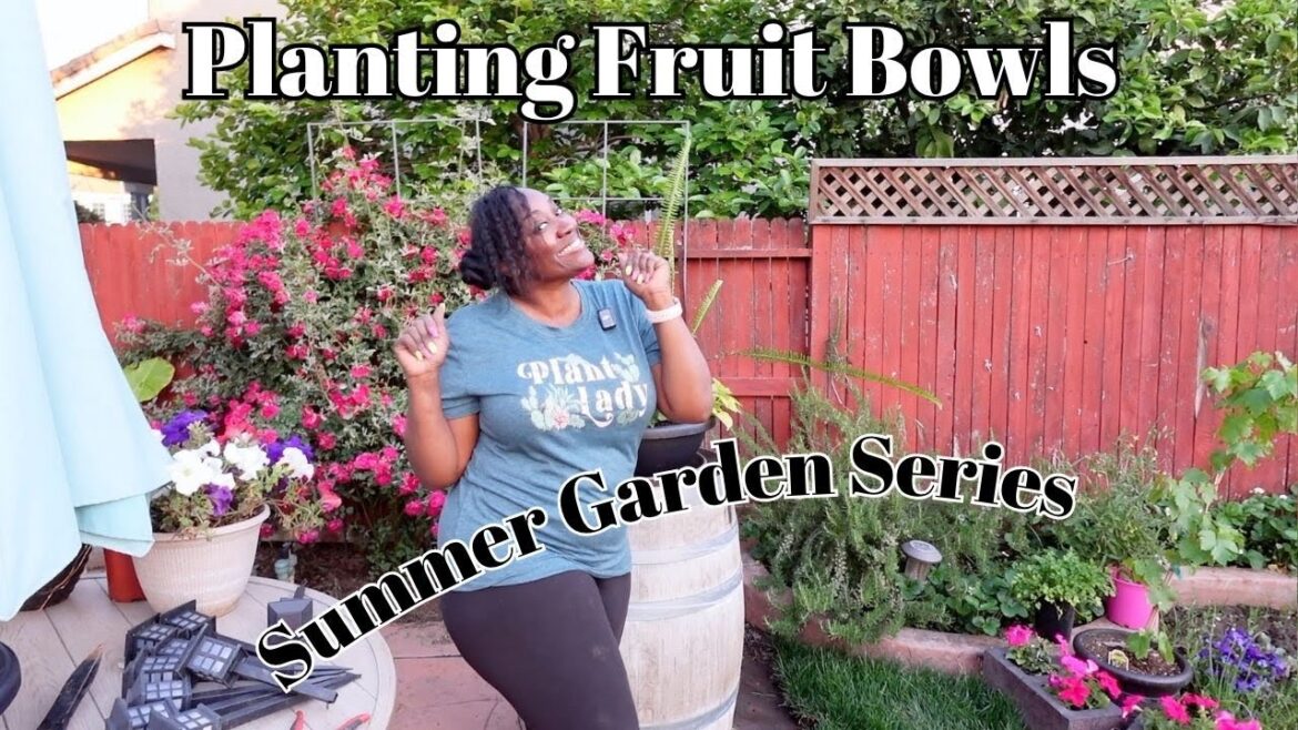 DIY Container Garden Ideas | Patio Clean-Up | Planting Annuals Flowers | Backyard Makeover 🌼✨ DIY Container Garden Ideas | Patio Clean-Up | Planting Annuals Flowers | Backyard Makeover 🌼✨