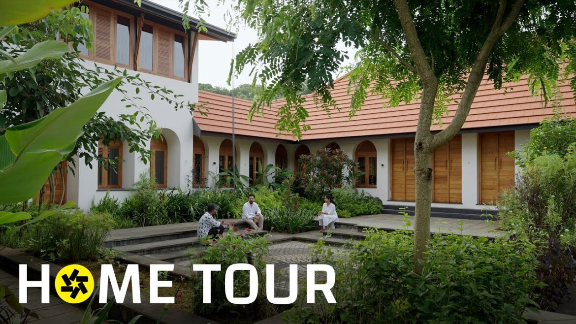 This Courtyard Home Brings Back Kerala's Culture With a Modern Twist! (House Tour)