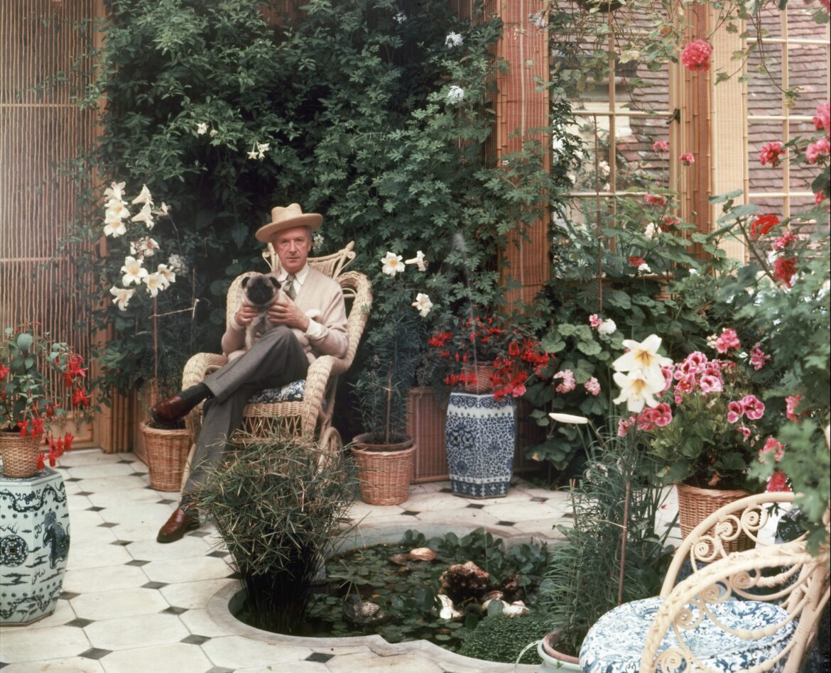 Review: “Cecil Beaton’s Garden Party” at London’s Garden Museum At London’s Garden Museum, Cecil Beaton’s Botanical Obsessions